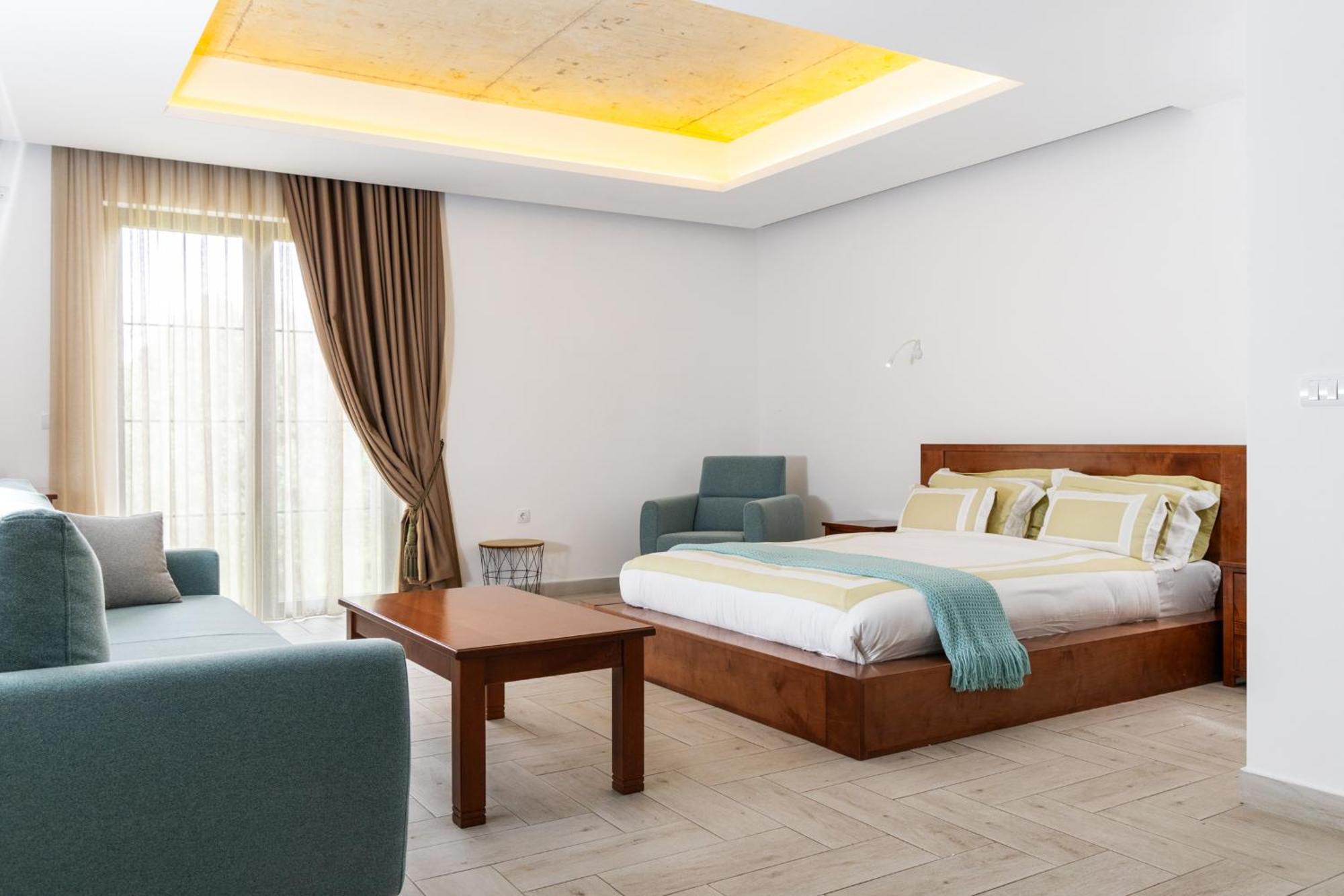 Отель Mashtra - The Olive House Улцинь Экстерьер фото